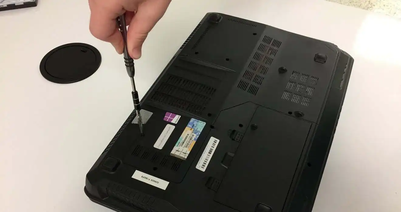 ремонт ноутбуков Packard Bell в Петергофе