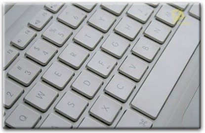 Замена клавиатуры ноутбука Compaq в Петергофе