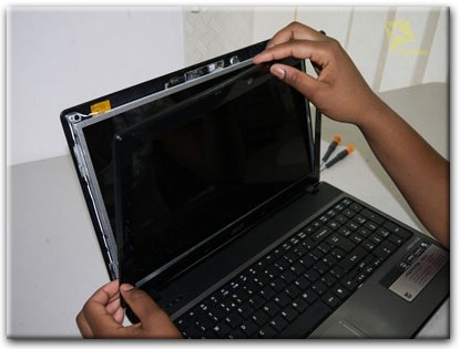 Замена экрана ноутбука Acer в Петергофе
